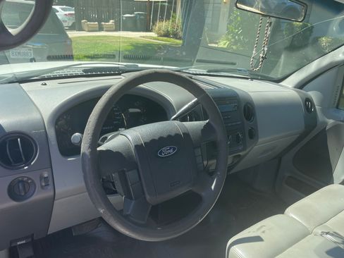 Used 2008 Ford F150 XLT RWD image 2