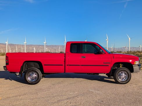 Used 1999 Dodge Ram 2500 Truck Long Bed image 6