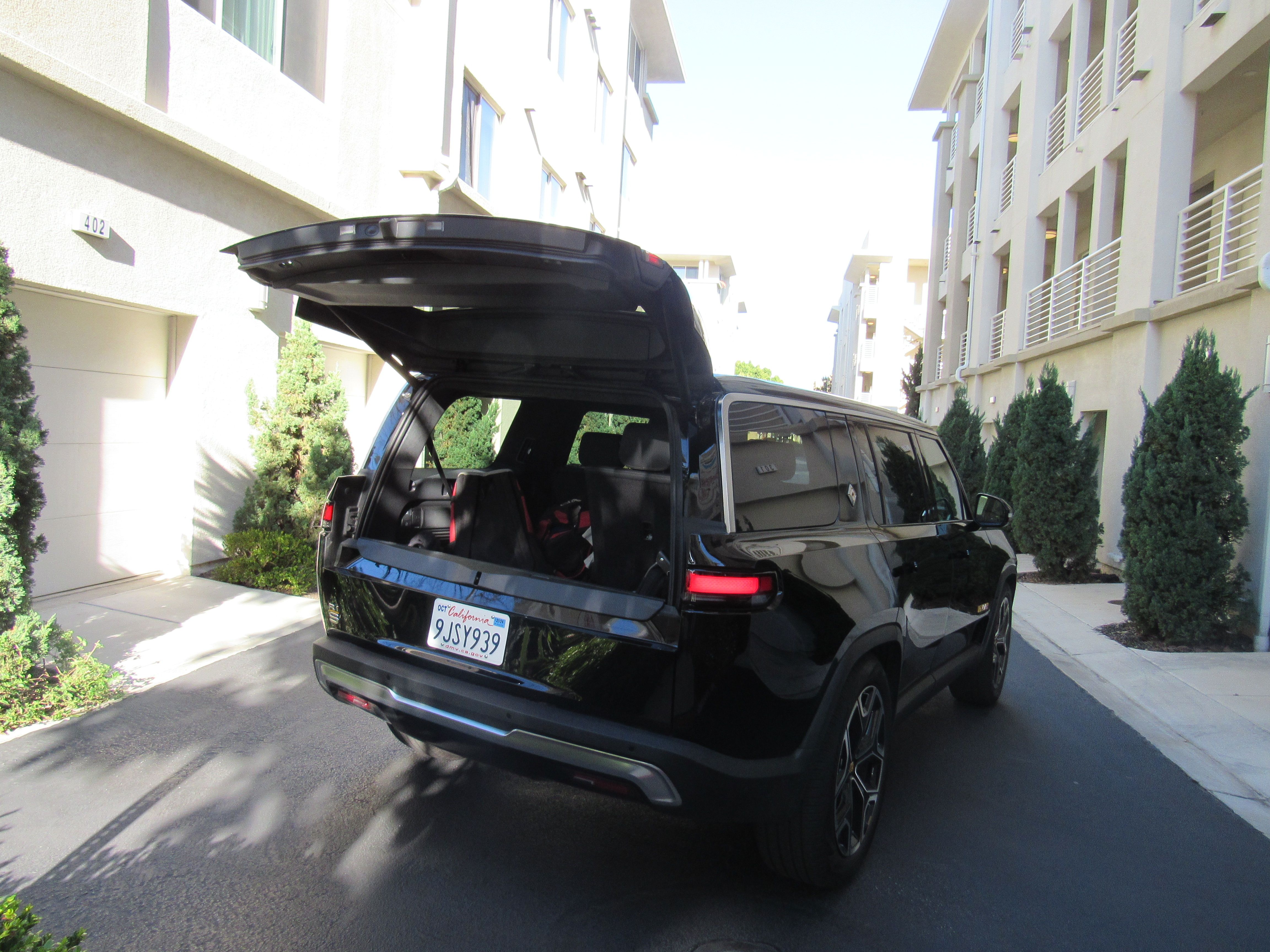 Used 2023 Rivian R1S Adventure Quad AWD/4WD image 15