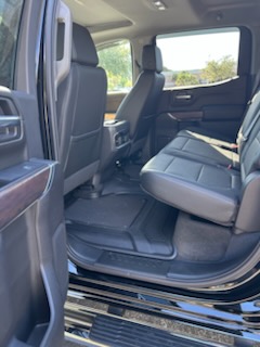 Used 2022 GMC Sierra 1500 SLT w/ SLT Premium Plus Package AWD/4WD image 9