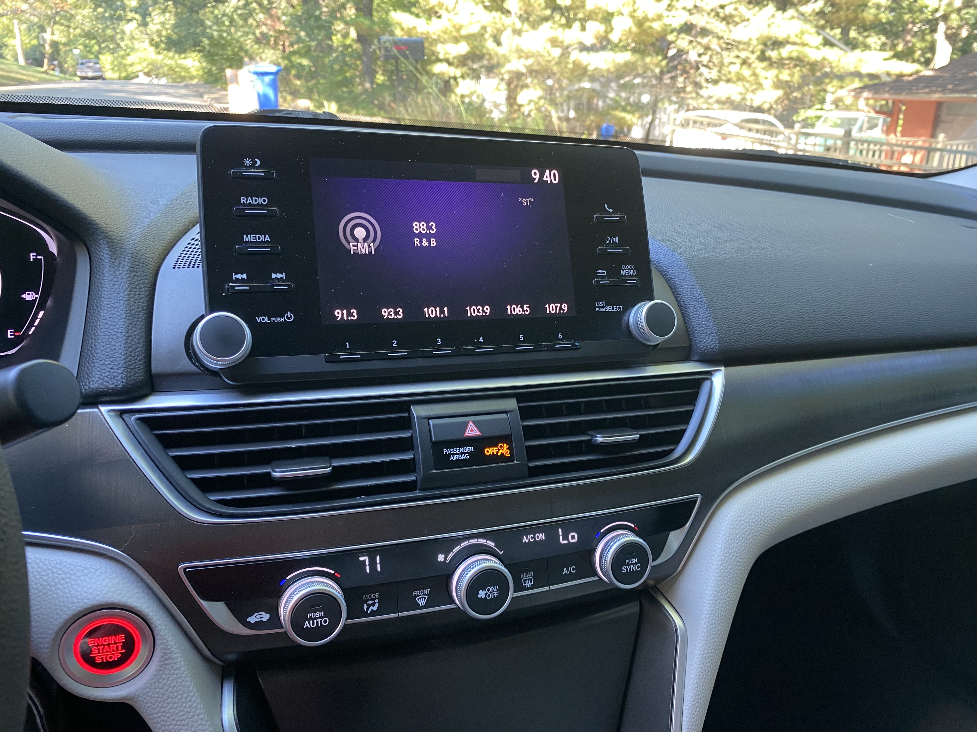 Used 2018 Honda Accord LX image 18