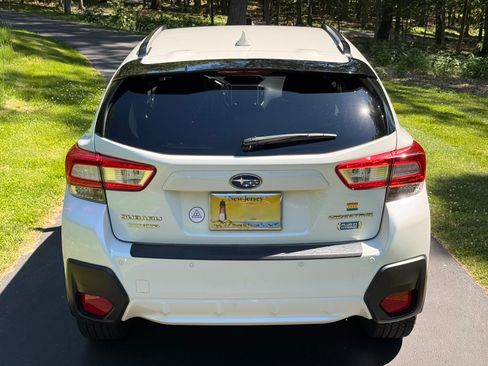 Used 2019 Subaru Crosstrek Hybrid w/ Moonroof Package w/Navigation AWD/4WD image 8