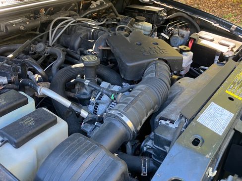 Used 2004 Ford Ranger XLT image 12