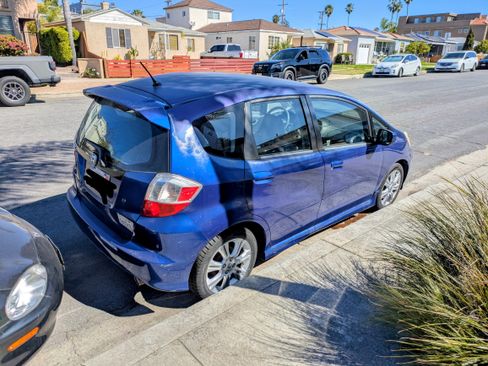 Used 2009 Honda Fit Sport image 2