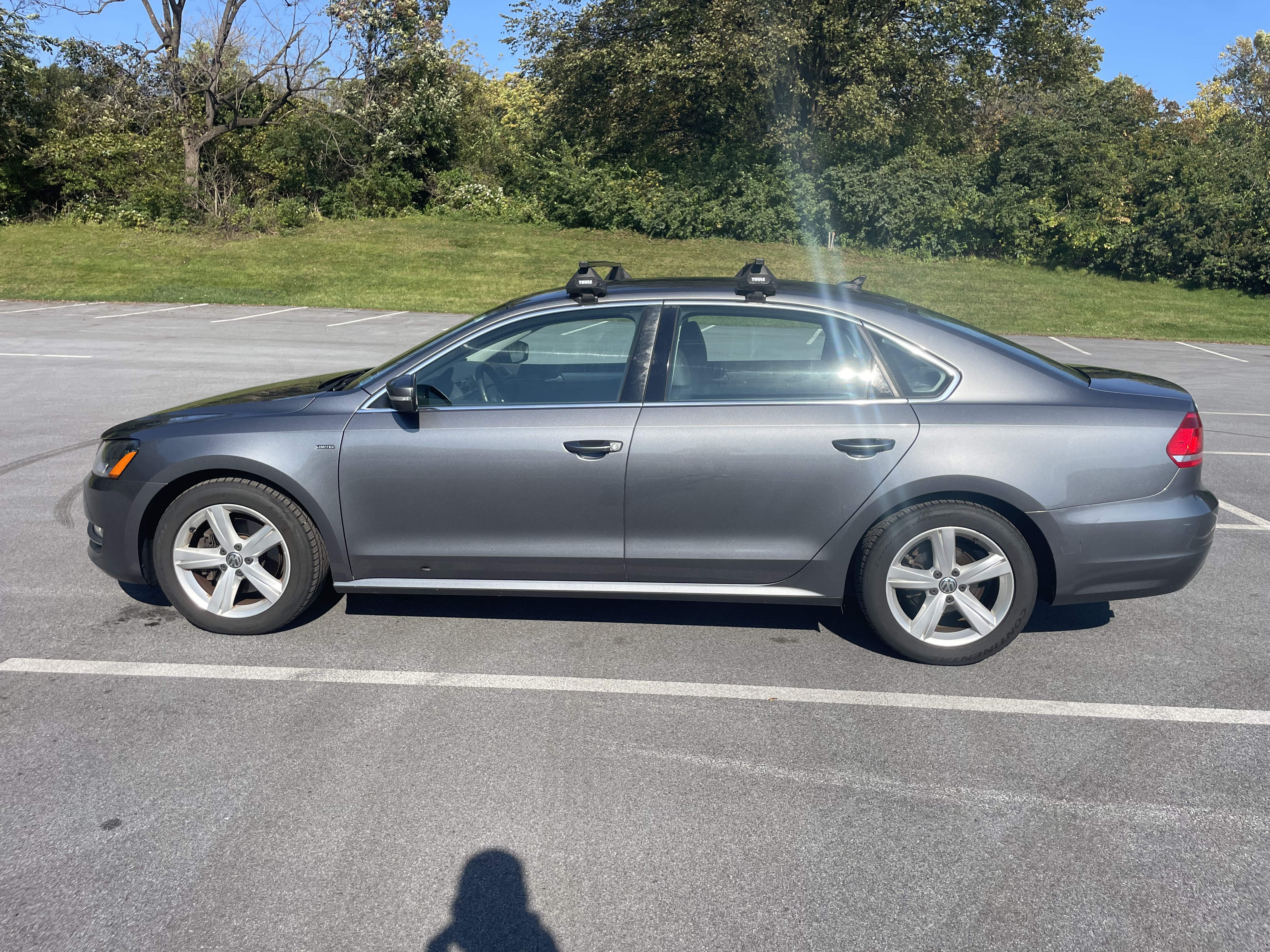 Used 2015 Volkswagen Passat 1.8T Limited Edition FWD image 2