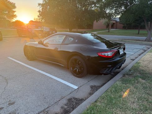 Used 2012 Maserati GranTurismo MC RWD image 5