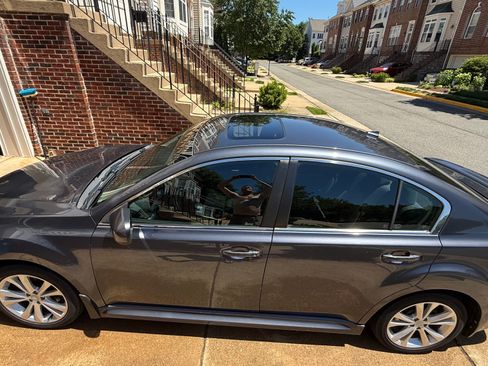 Used 2014 Subaru Legacy 2.5i Premium AWD/4WD image 17