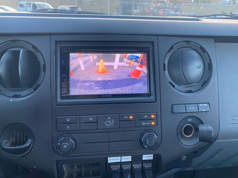 Used 2015 Ford F550 2WD Regular Cab Super Duty w/ Power Equipment Group image 11