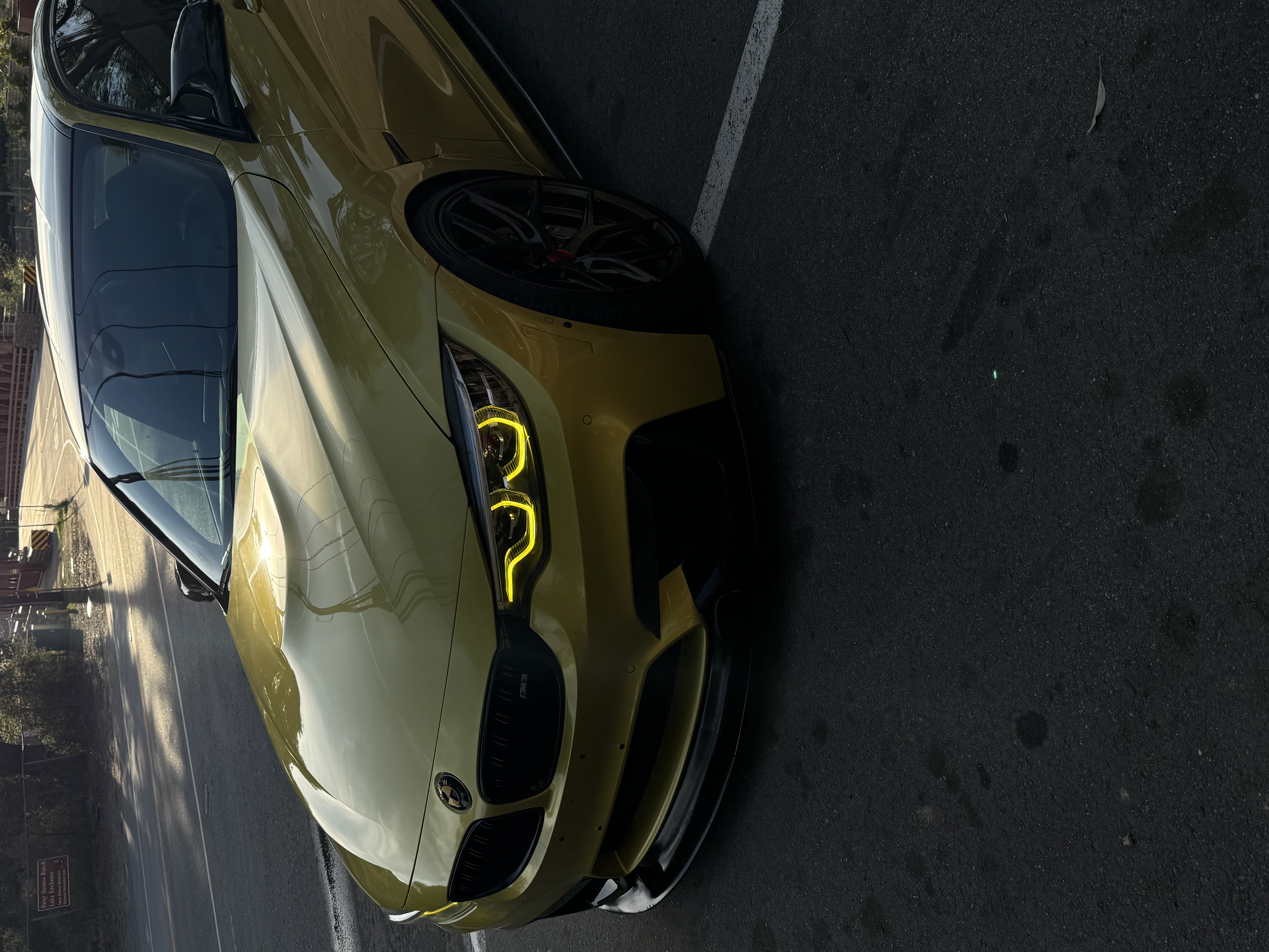 Used 2018 BMW M3 RWD image 10