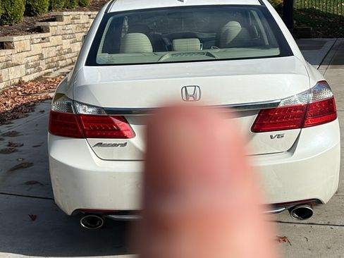 Used 2014 Honda Accord EX-L image 15