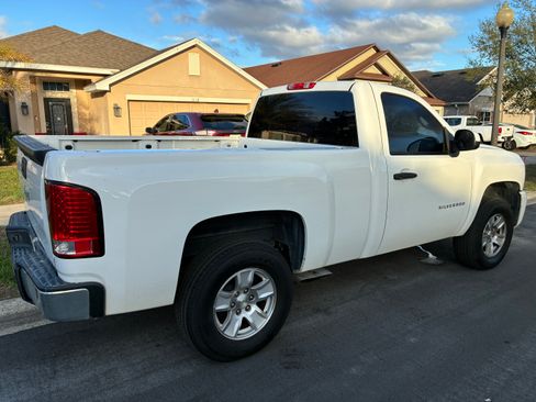 Used 2013 Chevrolet Silverado 1500 W/T image 5