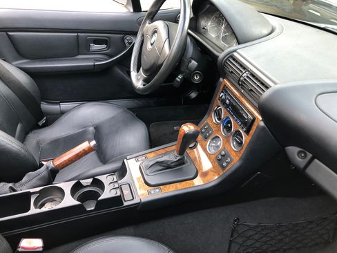 Used 2001 BMW Z3 2.5i RWD image 13
