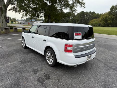 Used 2019 Ford Flex Limited image 8