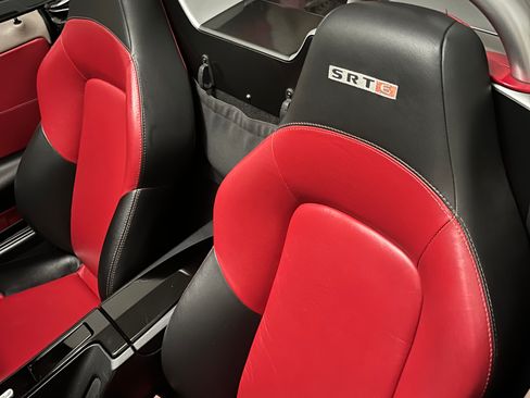 Used 2005 Chrysler Crossfire SRT-6 image 10