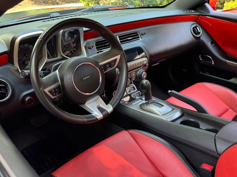 Used 2010 Chevrolet Camaro SS w/ RS Package RWD image 16