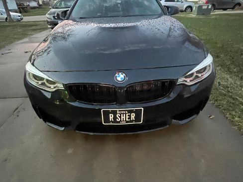 Used 2015 BMW M4 Convertible image 4