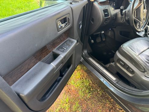 Used 2016 Ford Flex Limited image 4