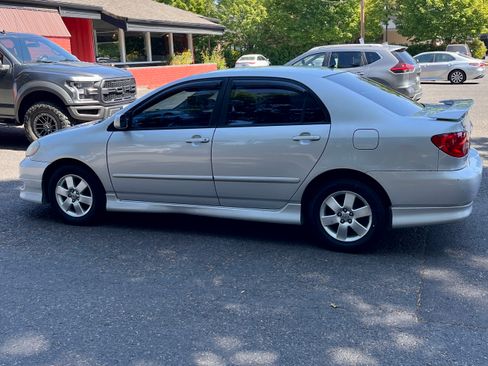 Used 2005 Toyota Corolla S w/ Extra Value Pkg 1 FWD image 4