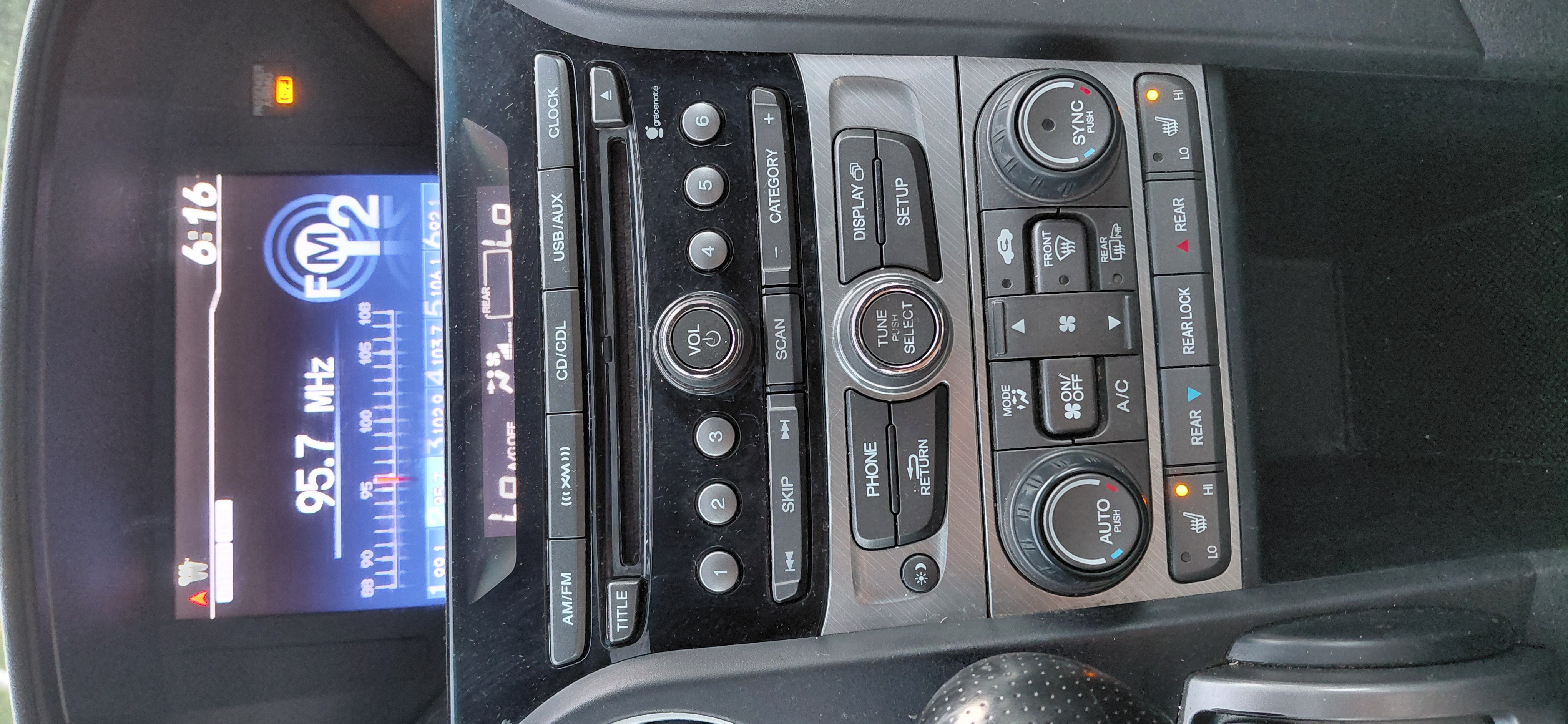 Used 2014 Honda Pilot EX-L image 6