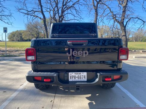Used 2023 Jeep Gladiator Rubicon image 10