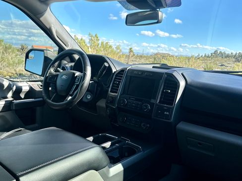 Used 2019 Ford F150 XLT w/ Equipment Group 302A Luxury image 14