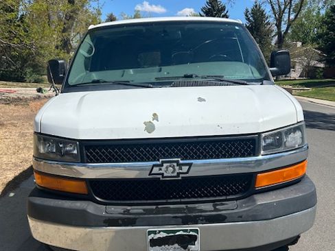 Used 2014 Chevrolet Express 1500 LT w/ LT Preferred Equipment Group AWD/4WD image 5