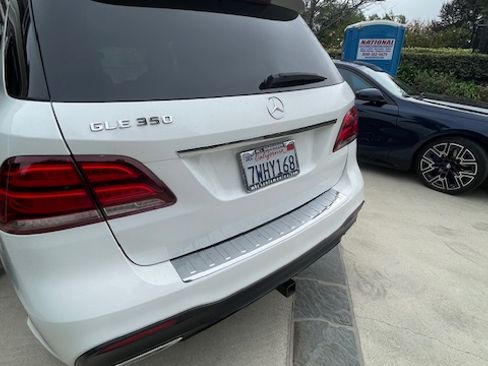 Used 2017 Mercedes-Benz GLE 350 350 Sport Utility 4D image 6