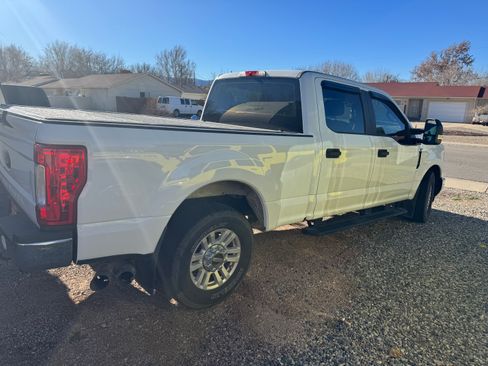 Used 2019 Ford F250 XL w/ STX Appearance Package image 13