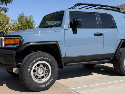 Used 2014 Toyota FJ Cruiser 4WD w/ Trail Teams Ultimate Edition image 4