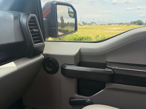 Used 2016 Ford F150 XL RWD image 12