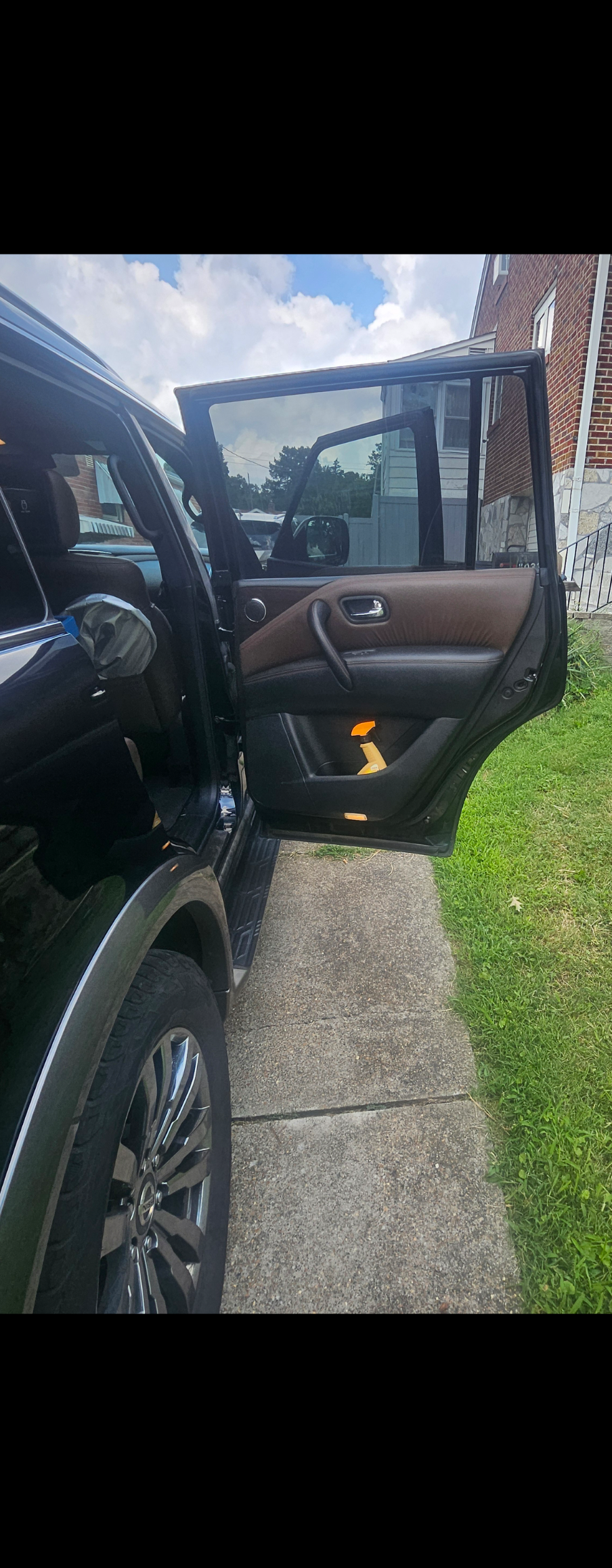 Used 2018 Nissan Armada Platinum w/ Captain Seat Package AWD/4WD image 17