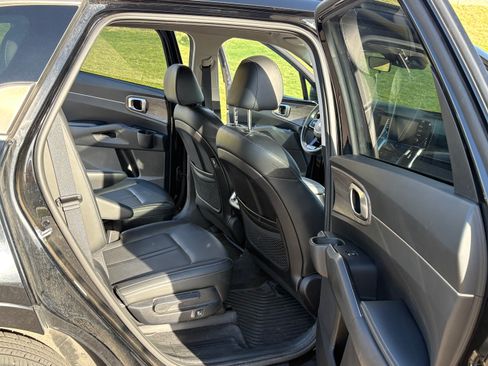 Used 2021 Kia Sorento EX AWD/4WD image 15