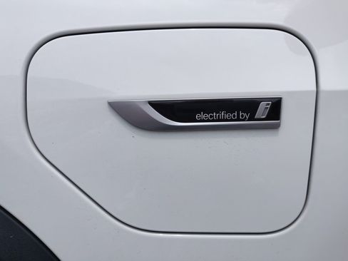 Used 2023 BMW X5 xDrive45e image 5