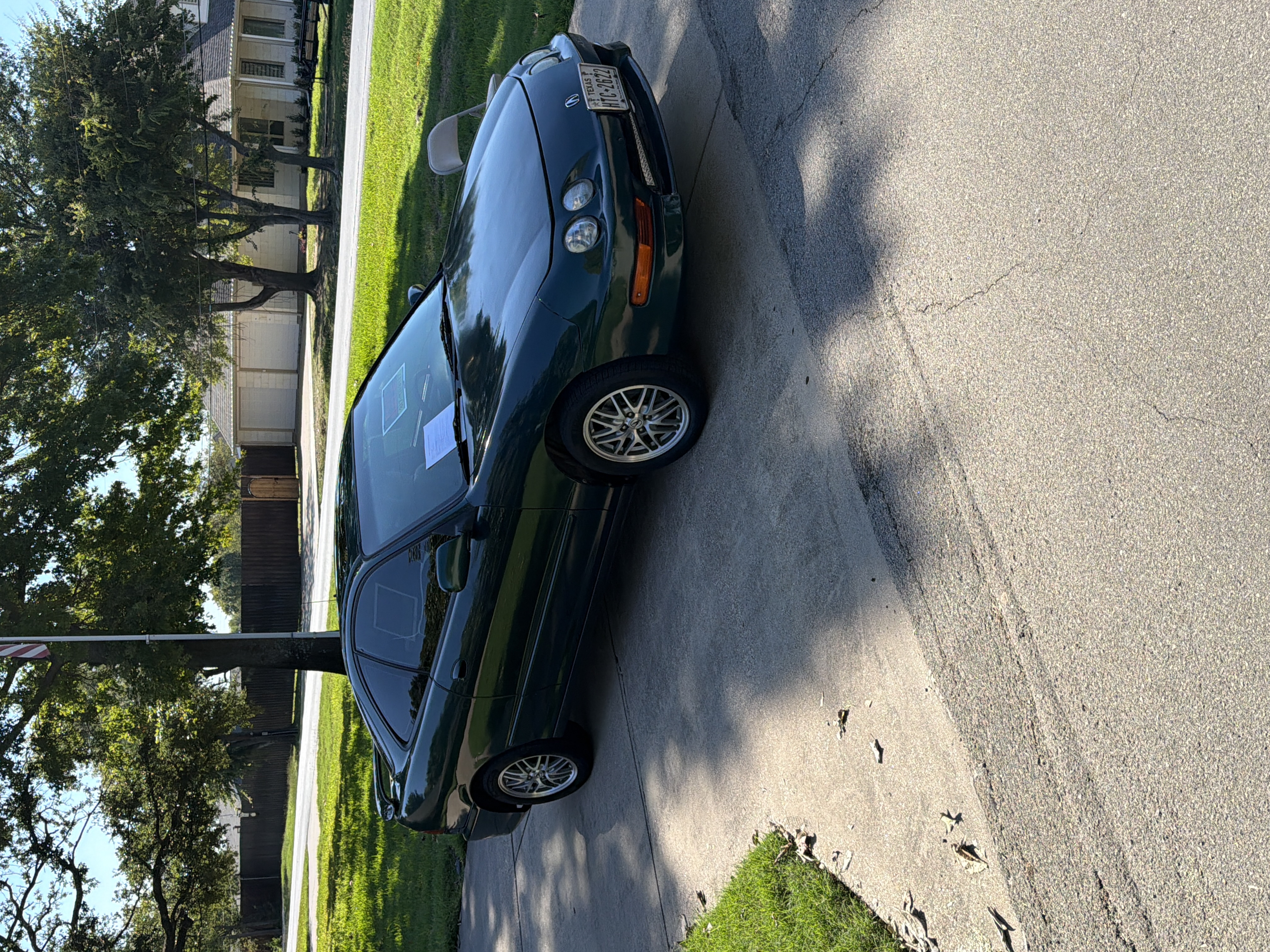 Used 2000 Acura Integra LS FWD image 1