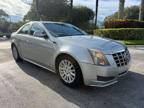 Used 2013 Cadillac CTS Luxury image 1