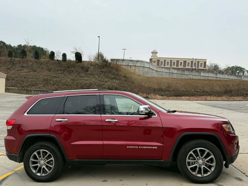 Used 2014 Jeep Grand Cherokee Limited image 12
