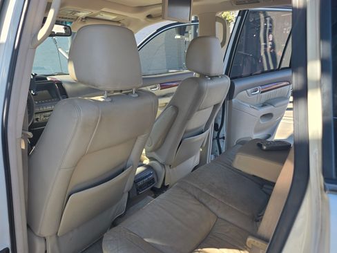 Used 2008 Lexus GX 470 image 14