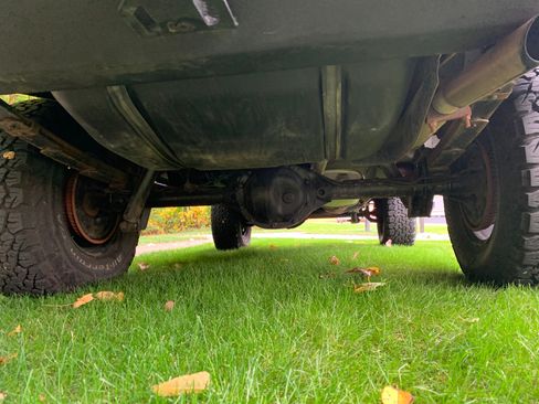 Used 2001 Jeep Cherokee Sport image 16