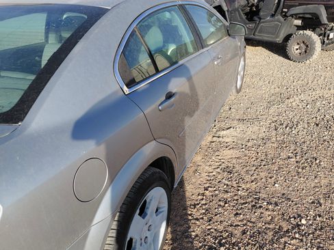 Used 2008 Saturn Aura XE FWD image 2