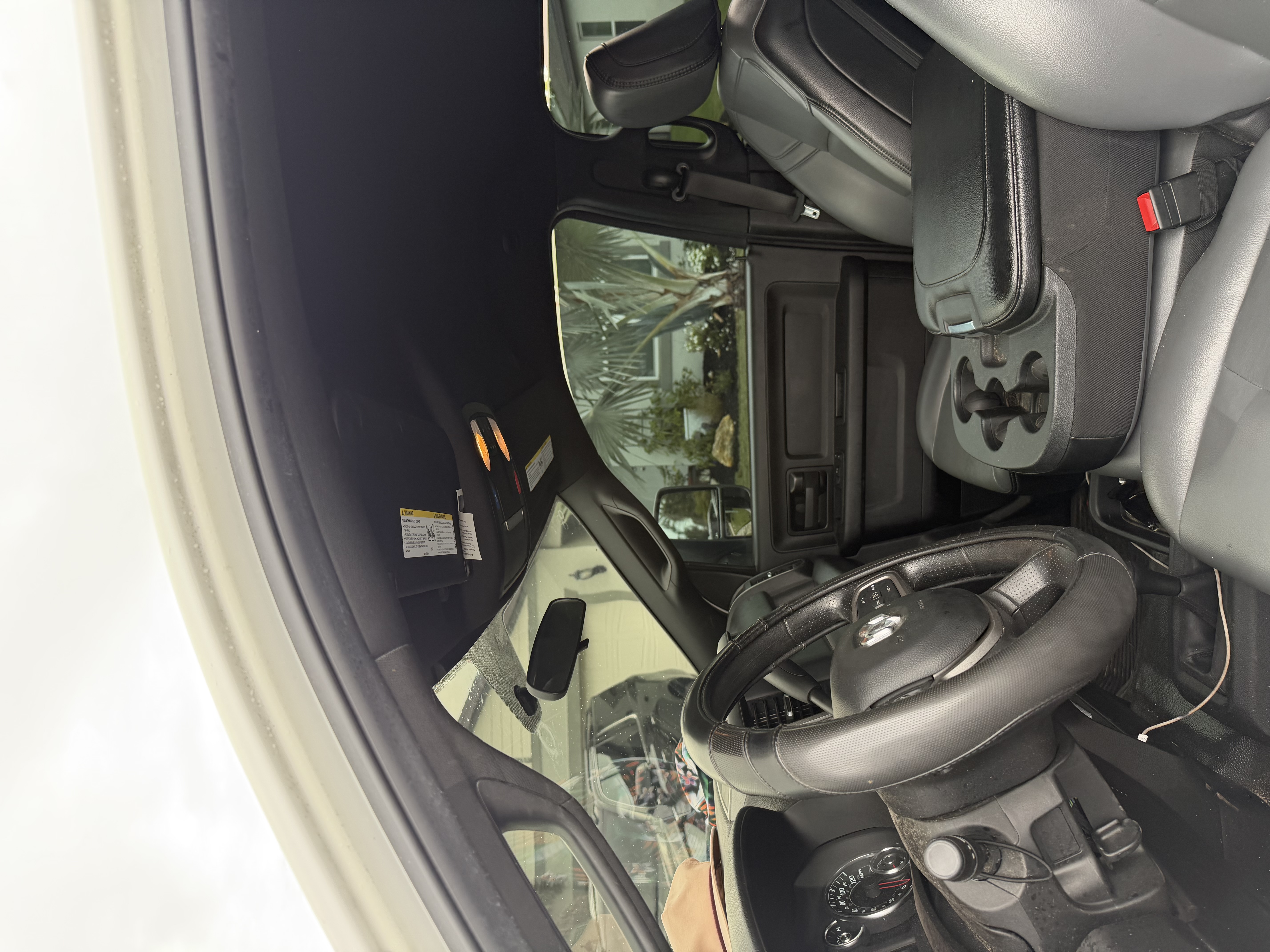 Used 2023 RAM 3500 Tradesman w/ Chrome Appearance Group AWD/4WD image 11