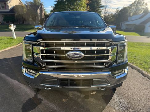 Used 2021 Ford F150 Lariat w/ Equipment Group 502A High image 4