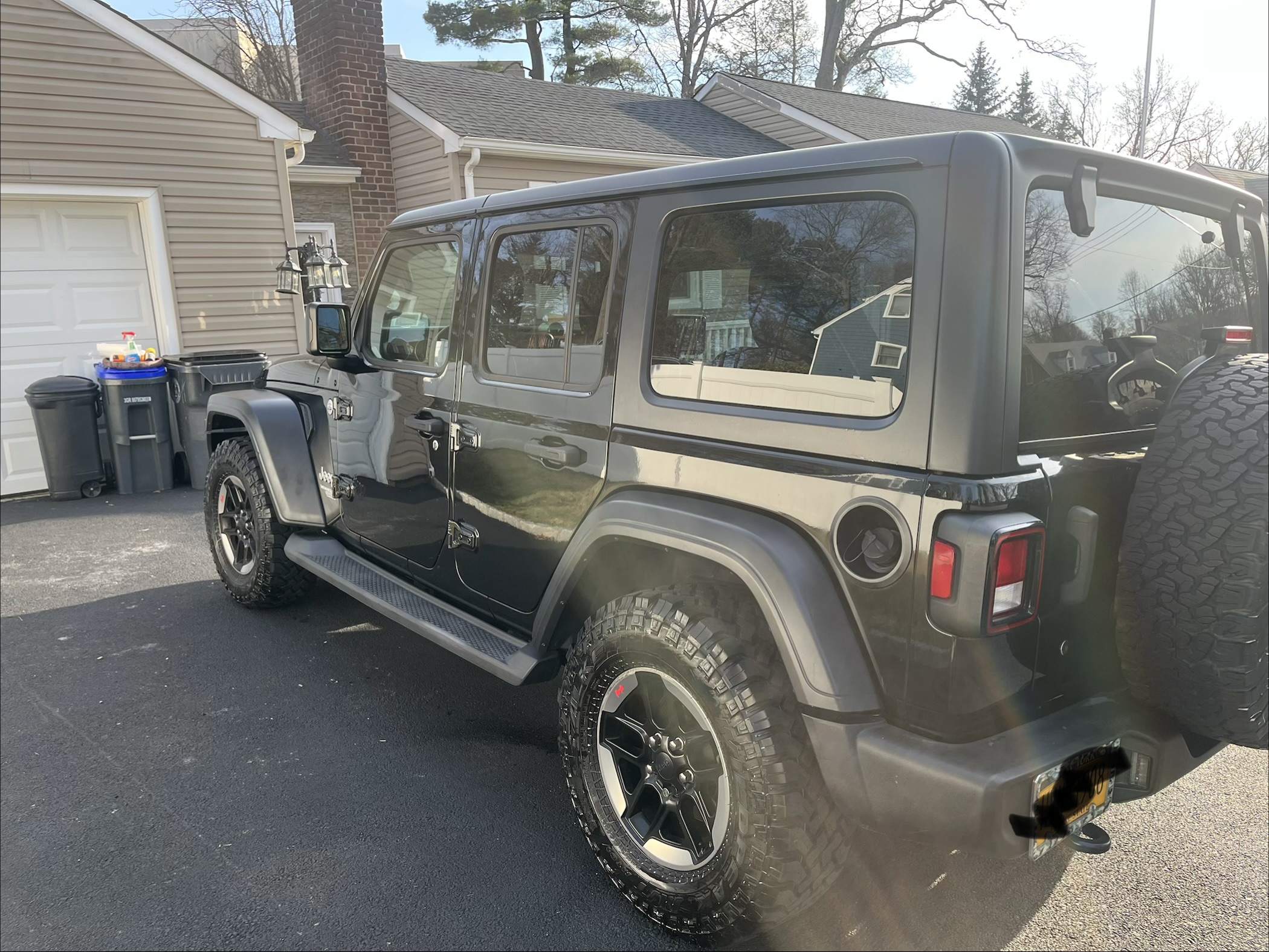 Used 2018 Jeep Wrangler Unlimited Sport S AWD/4WD image 4