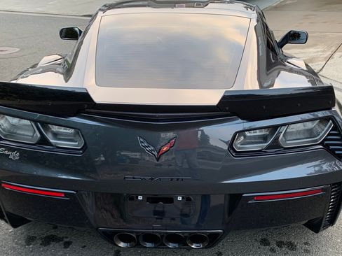 Used 2017 Chevrolet Corvette Z06 w/ Z07 Performance Package image 5