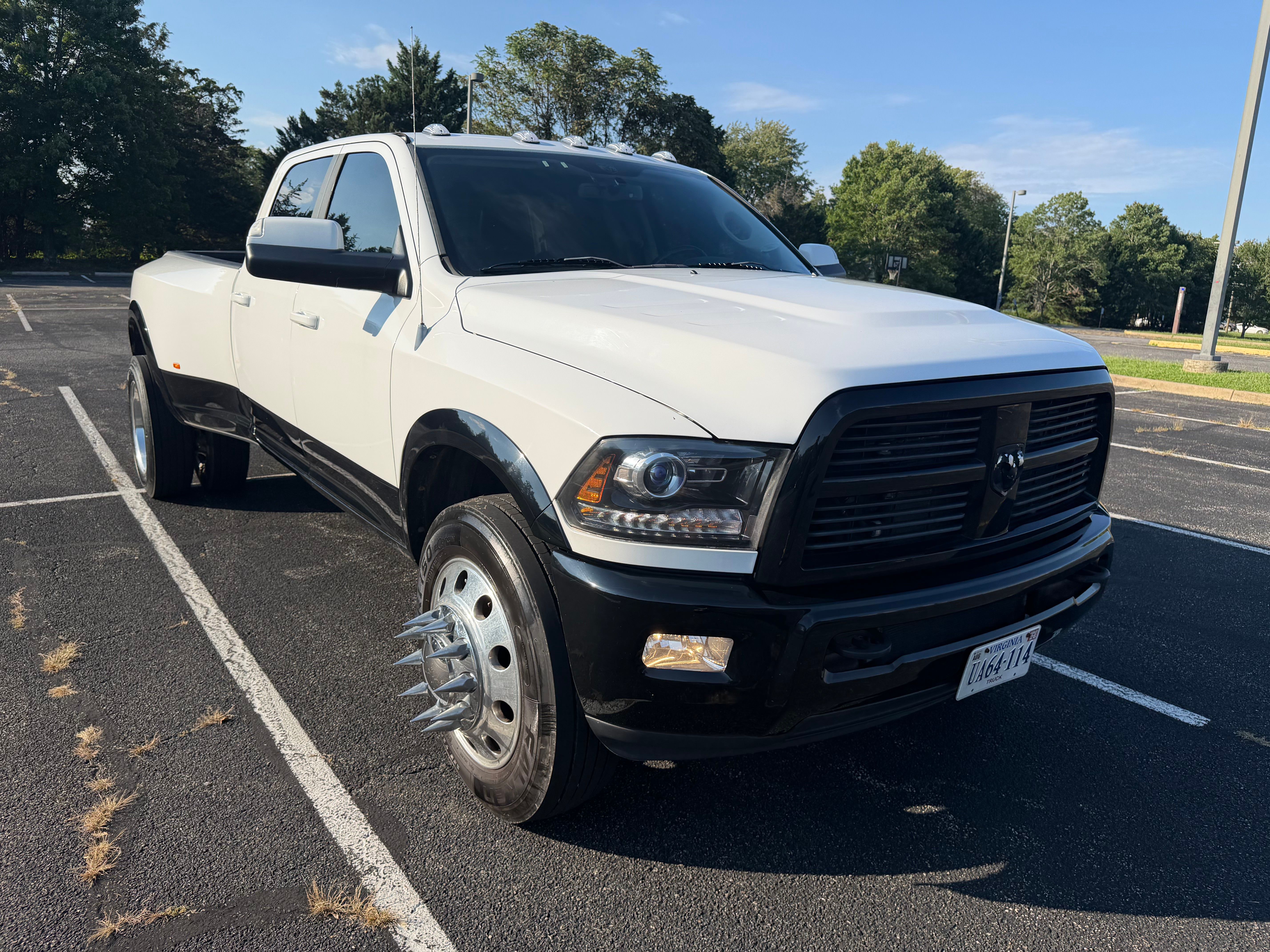 Used 2011 RAM 3500 Laramie w/ HD Snow Plow Prep Group AWD/4WD image 6