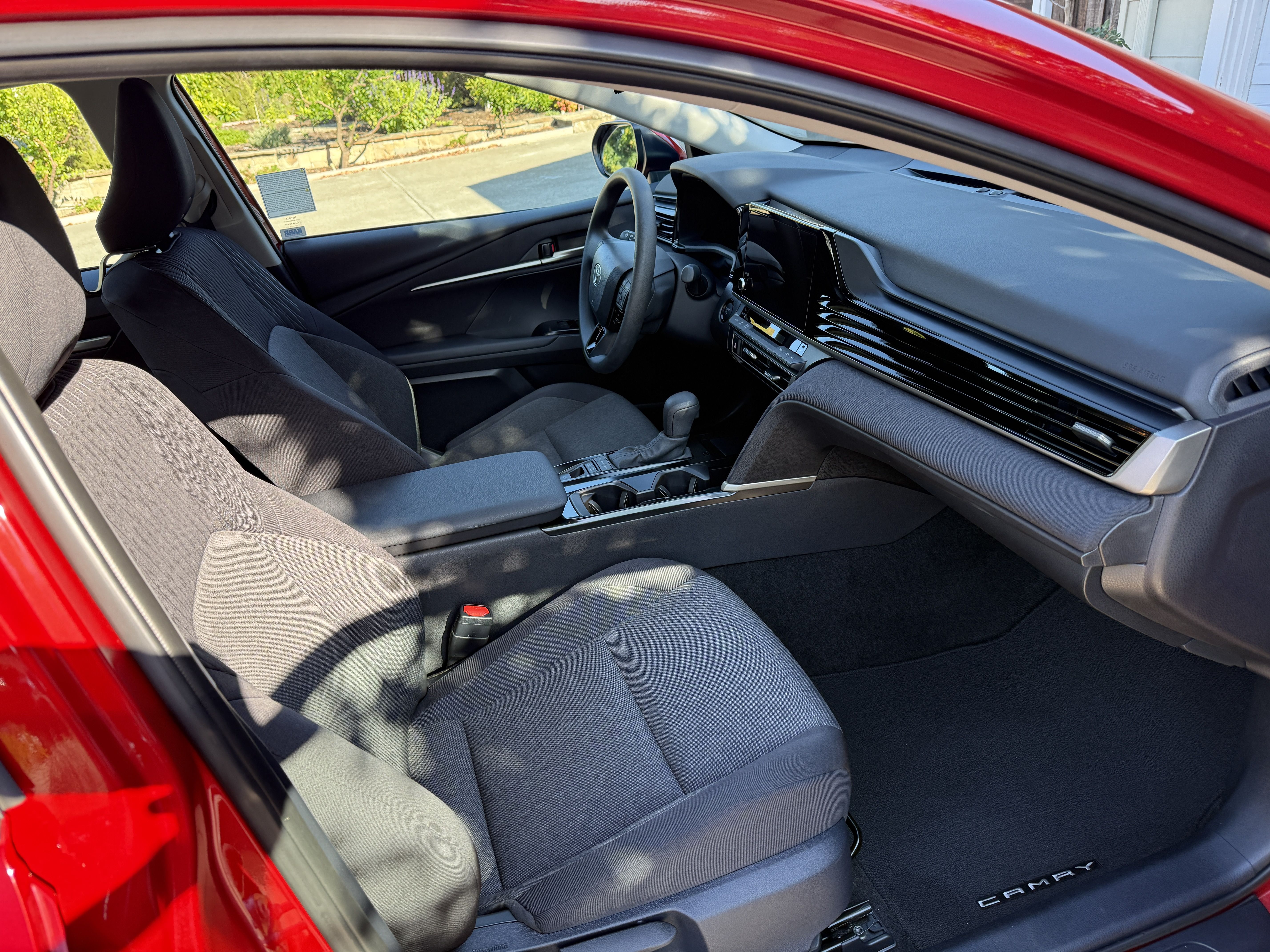 Used 2025 Toyota Camry LE w/ Convenience Package FWD image 14