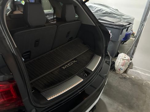 Used 2020 Acura MDX SH-AWD w/Technology Pkg Sport image 11