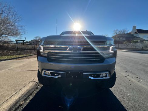 Used 2021 Chevrolet Silverado 1500 High Country w/ LPO, Dark Essentials Package image 14