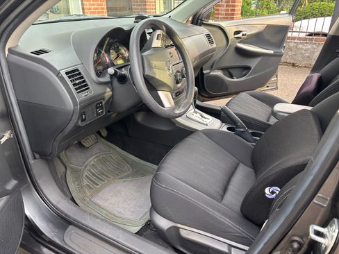 Used 2013 Toyota Corolla S w/ Premium Pkg image 19