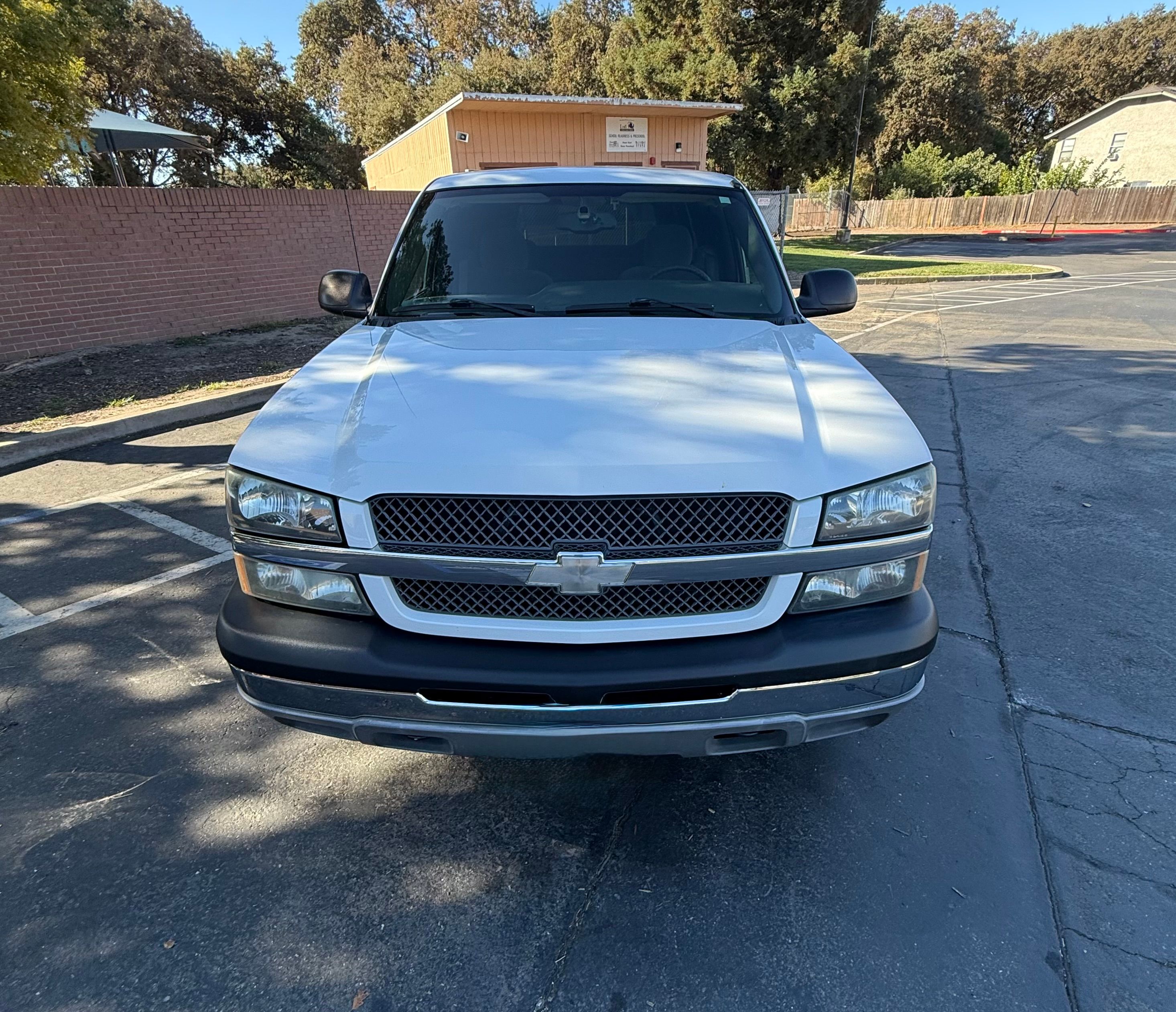 Used 2004 Chevrolet Silverado 1500 LS w/ Light Duty Power Package RWD image 4