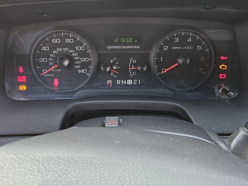 Used 2011 Ford Crown Victoria Police Interceptor w/ Radio Suppression Pkg image 1